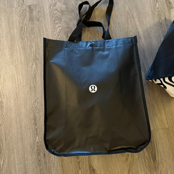 NEW Black / White Lululemon Athletica Reusable Tote Canvas Bag - Large - Picture 3 of 3